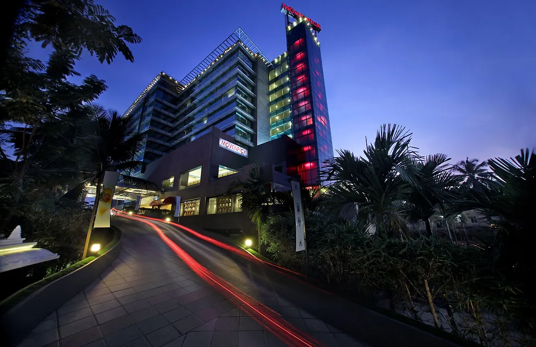 Gokulam Grand Hotel & Spa Bangalore-1